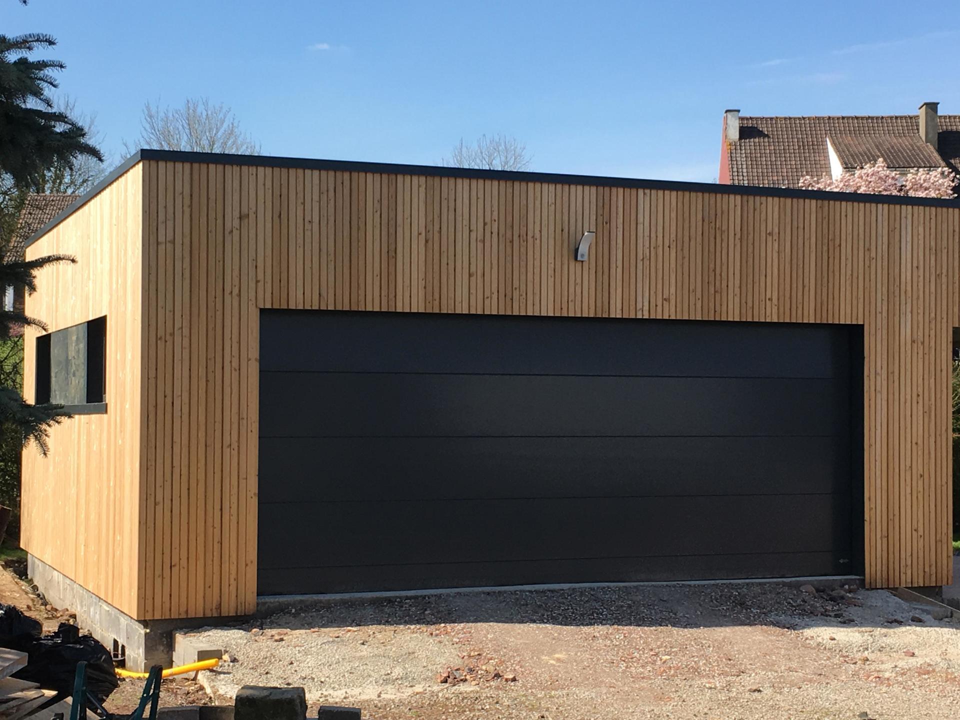 Photos de pose de menuiseries, agrandissement de maison à Béthune